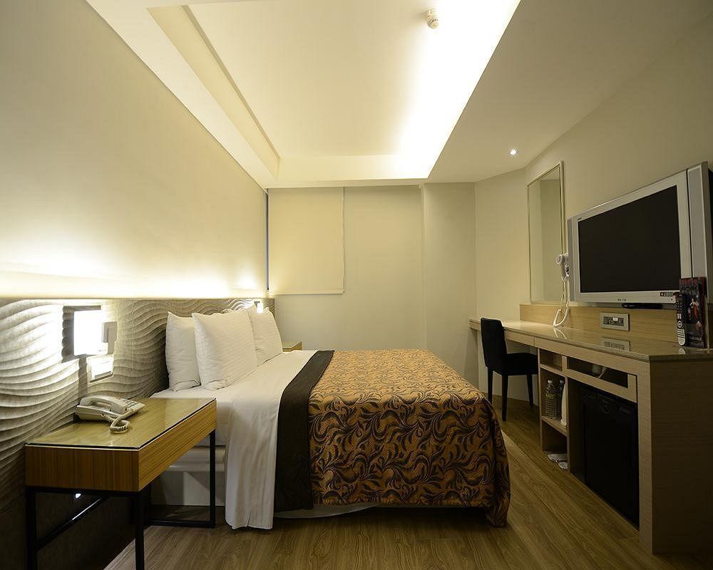 Royal Garden Hotel Taipei Dış mekan fotoğraf