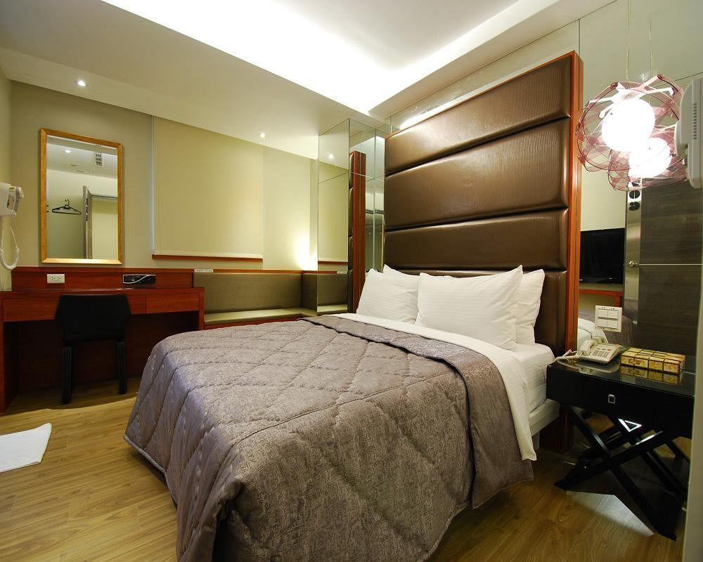 Royal Garden Hotel Taipei Dış mekan fotoğraf