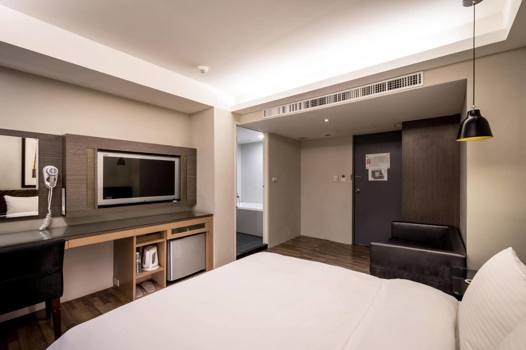 Royal Garden Hotel Taipei Dış mekan fotoğraf